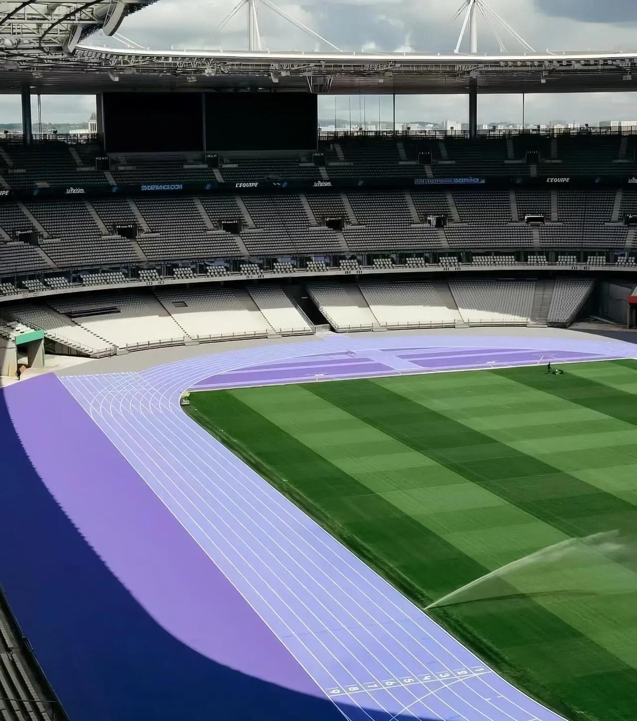 Paris Olympics Purple Track Pista Viola delle Olimpiadi di Parigi