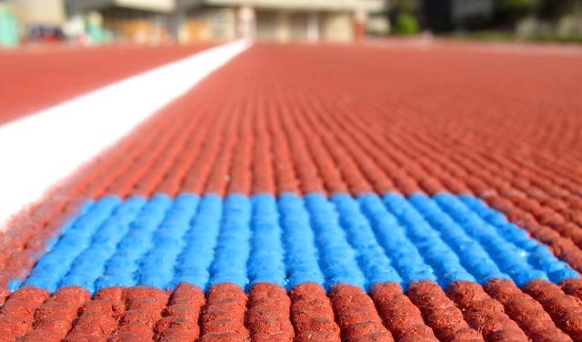 rubberized track rubberized track