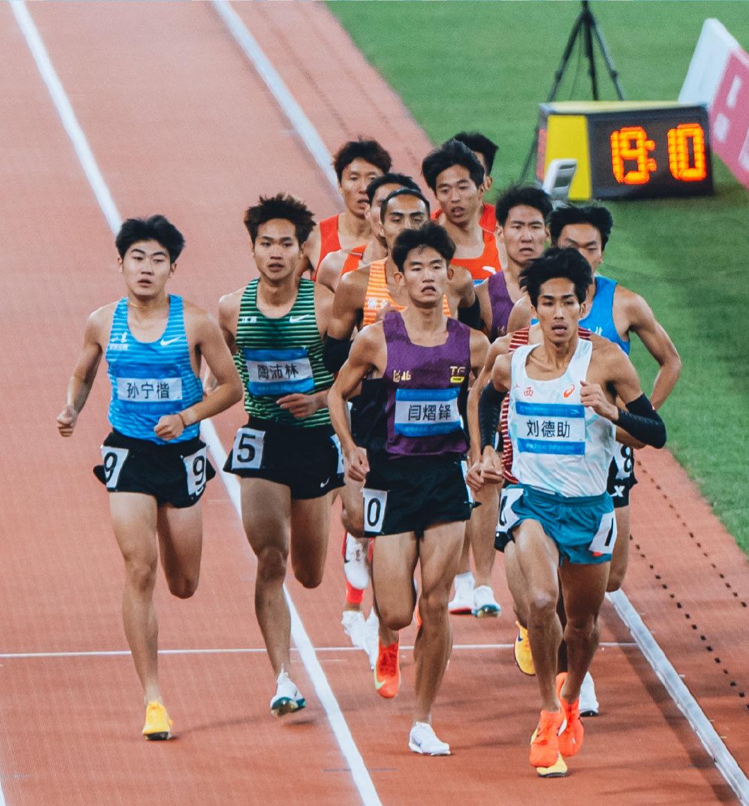 8a5ba9cbgy1i8lvl535gpj20u013sqc8