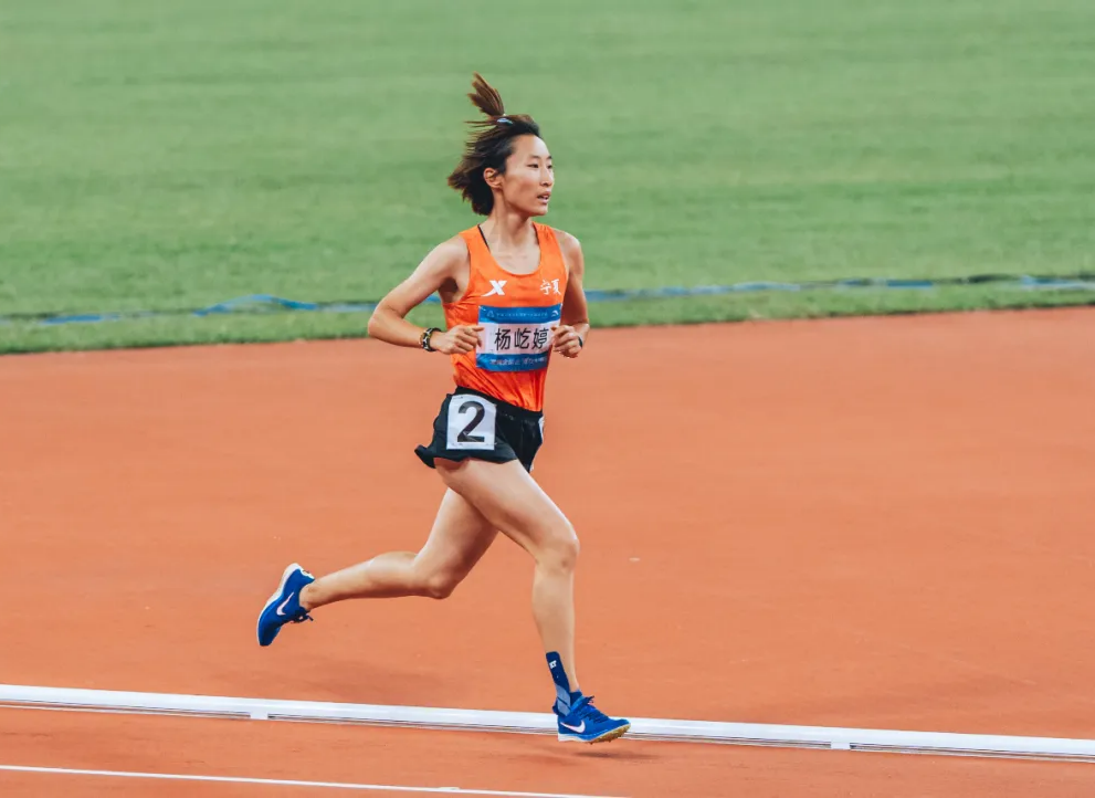 8a5ba9cbly4i8l83ckv8lj20u00k2dts