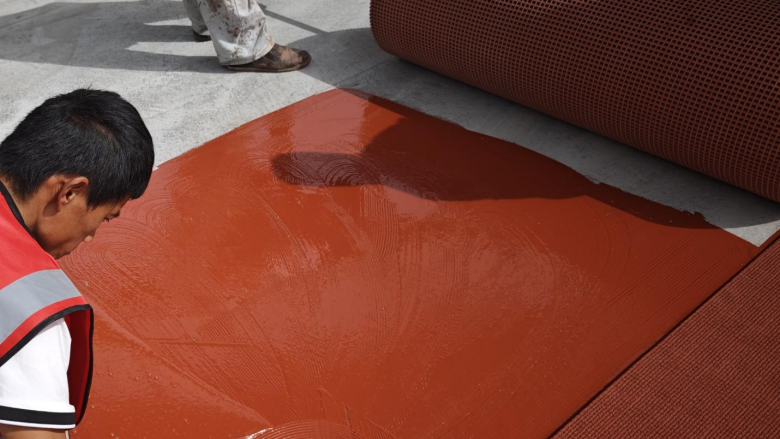 Comparison of Adhesives for Prefabricated Running Track Bonding