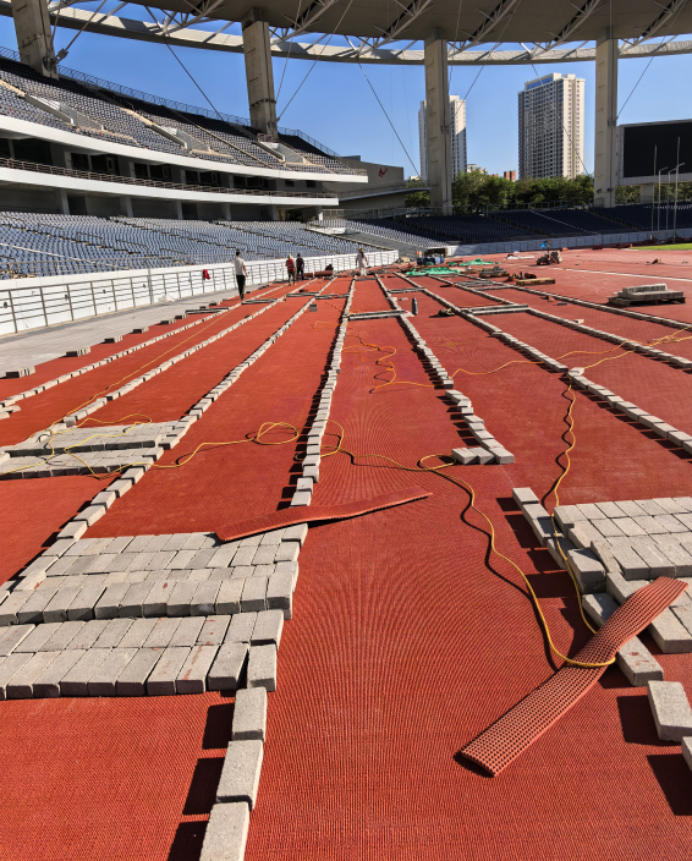How To Choose The Right Running Track Thickness For Schools And Stadiums